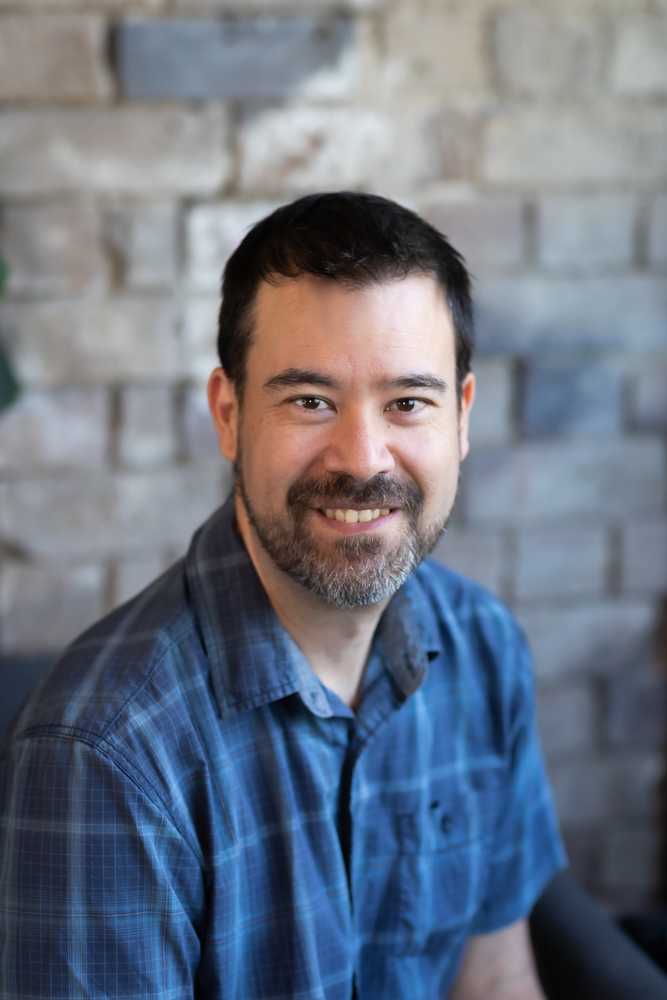 Dr Damien Kee